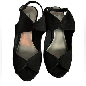 Fioni faux suede heels size 7 used.